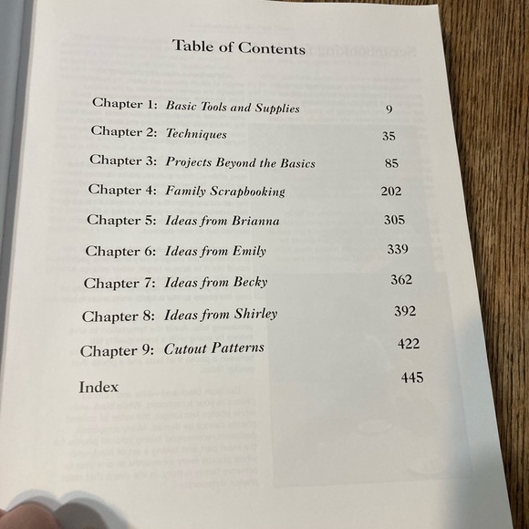 The Ultimate Scrapbooking Book - Picture 2 of 12